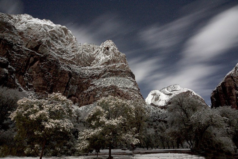 A Zion winter night.