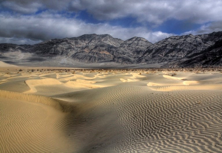 Eureka Dunes