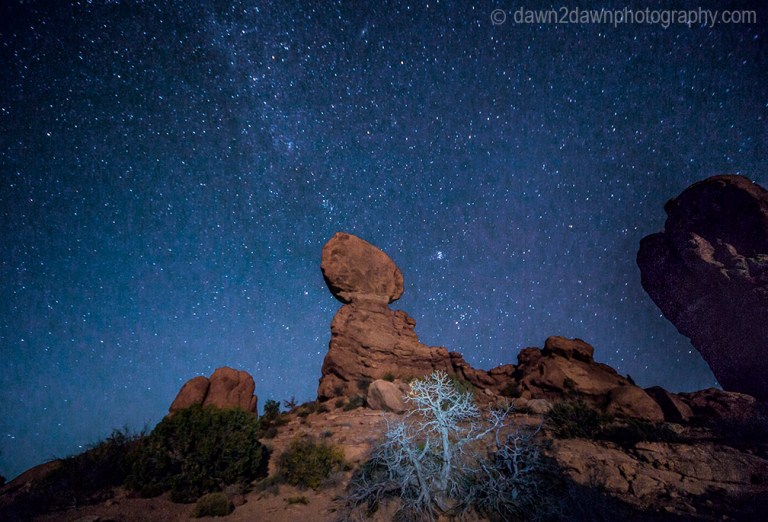 Arches Balanced Rock Night