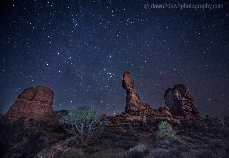 Arches Balanced Rock Night